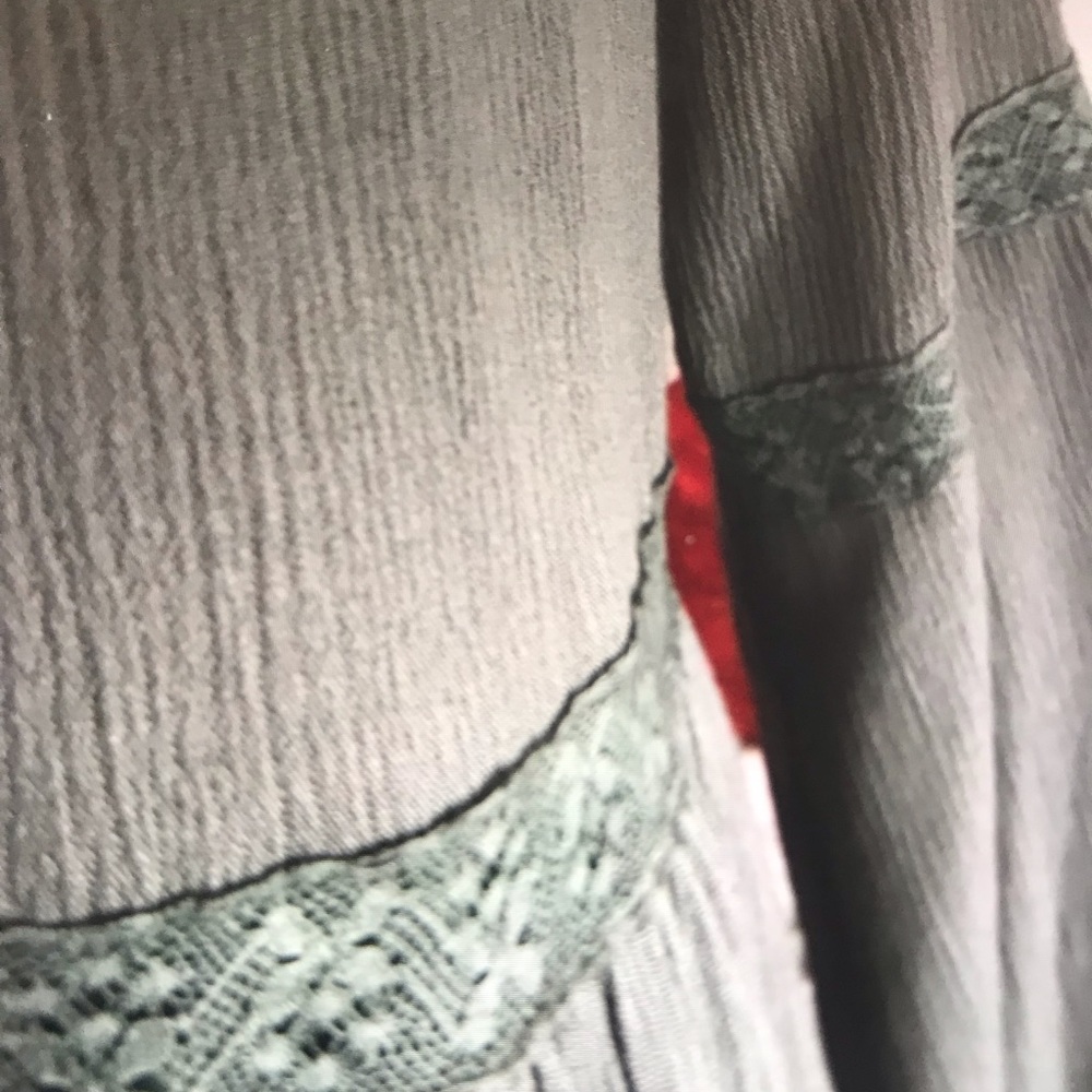 Tunic - Picture 2 of 2